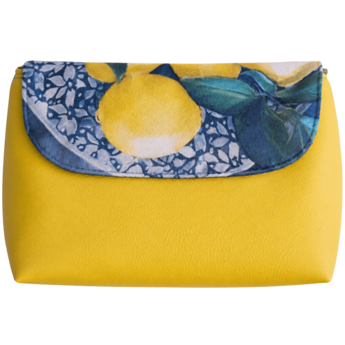 Brush holder makeup bag