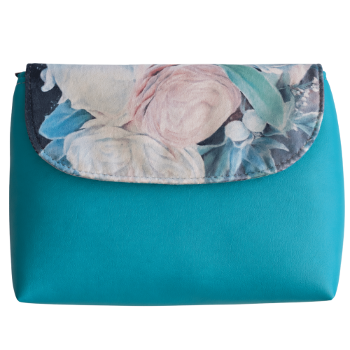 Brush holder makeup bag